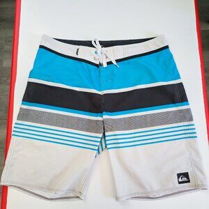 Quiksilver board shorts blue with stripes men's size L - XL ?